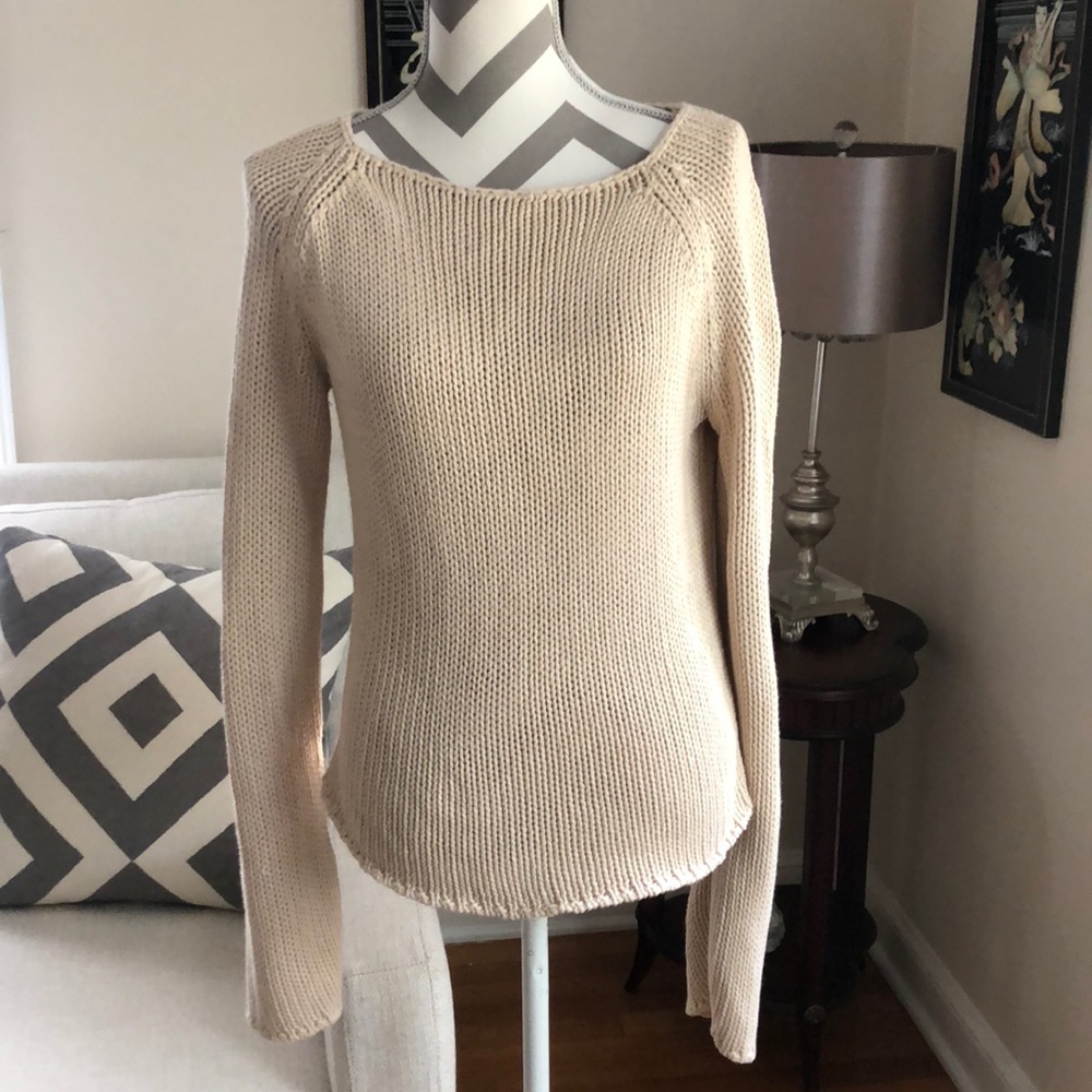 🎉 Ann Taylor Beige Knit Sweater